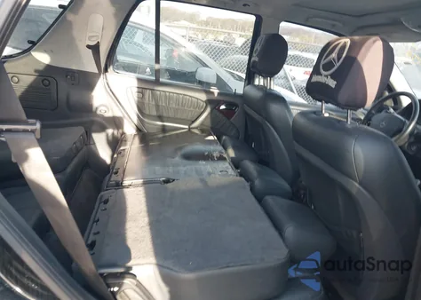 2005 Mercedes-Benz Ml 500 4Matic z USA, uszkodzony, nr VIN 4JGAB75E45A533851